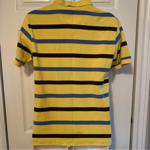 IZOD Performx polo, medium - Picture 2 of 5